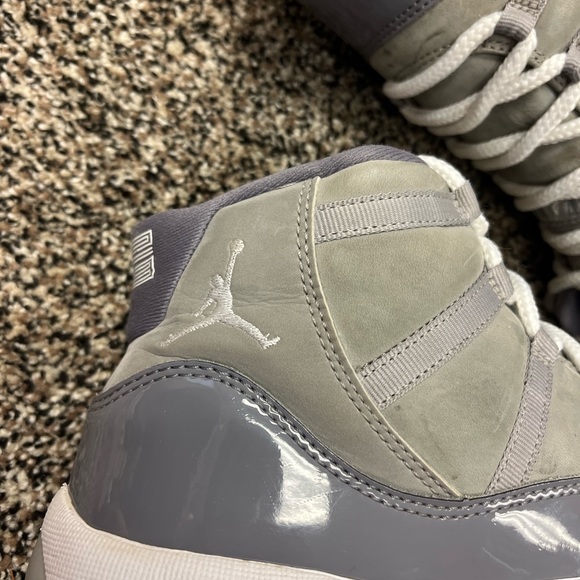 Jordan 11 Retro 'Cool Grey' Mid 2021 (GS) Sneakers Size 7Y 378038-005 Womens 8.5 - Picture 4 of 8